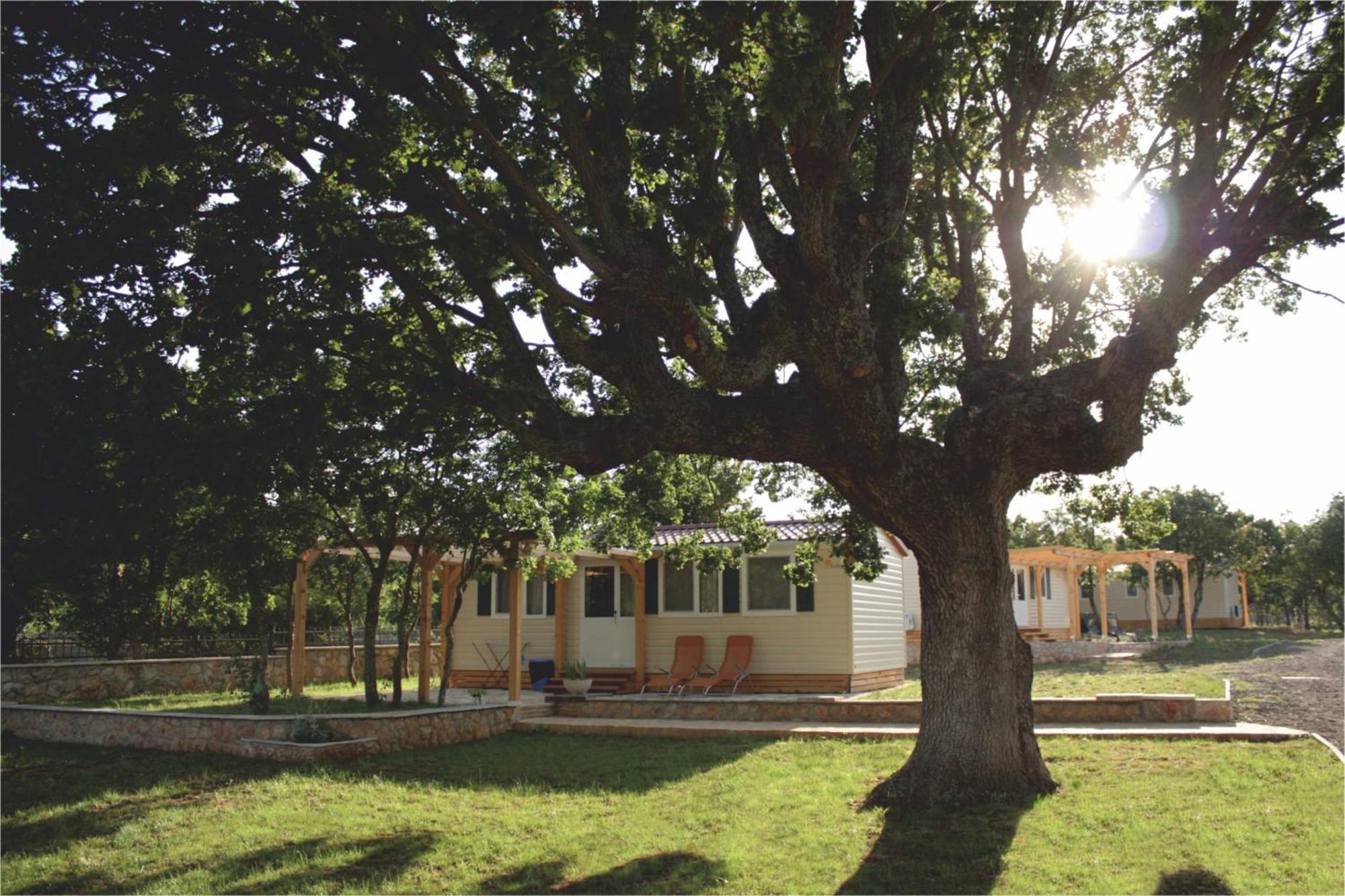 Micanovi Dvori Mobile Home Village Zrmanja Obrovac Exteriör bild